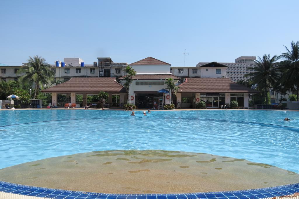 View Talay 1B Holidays Pattaya Luaran gambar
